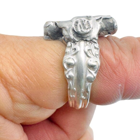 Peter Rabbit Alphabet Broken China Ring & 1847 Rogers Bro 3X SP Spoon Handle 7.5 - Picture 13 of 17